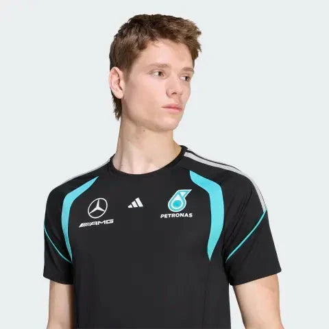 Mercedes - AMG Petronas Formula One Men's Mechanics T-Shirt - Black