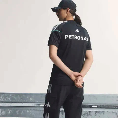 Mercedes - AMG Petronas Formula One Men's Mechanics T-Shirt - Black