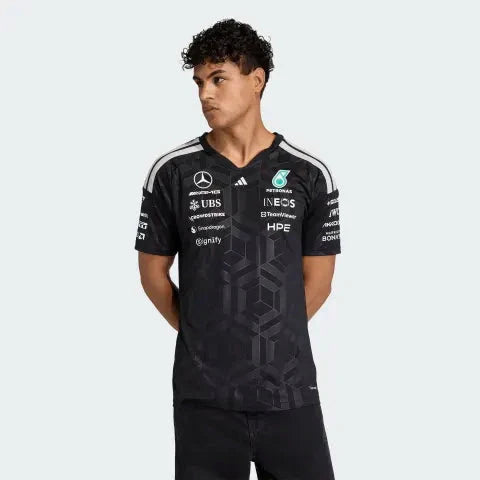 Mercedes - AMG Petronas Formula One 2026 Men's Team Jersey T-Shirt - White/Black