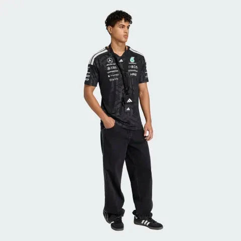 Mercedes - AMG Petronas Formula One 2026 Men's Team Jersey T-Shirt - White/Black